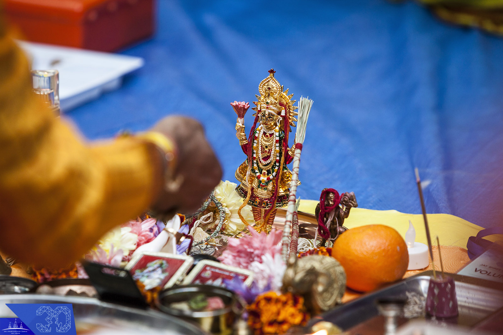 35  - ©1987-2017 SKS Swaminarayan Temple East London